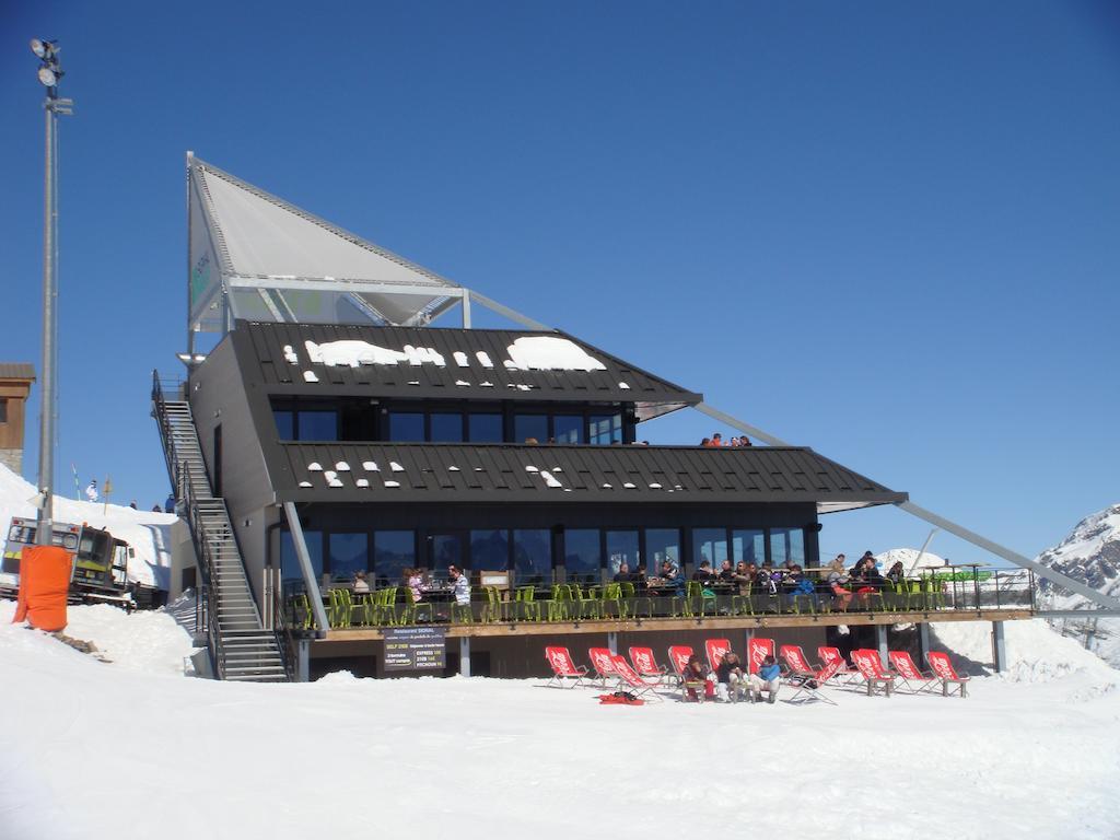 Clementine Chalet